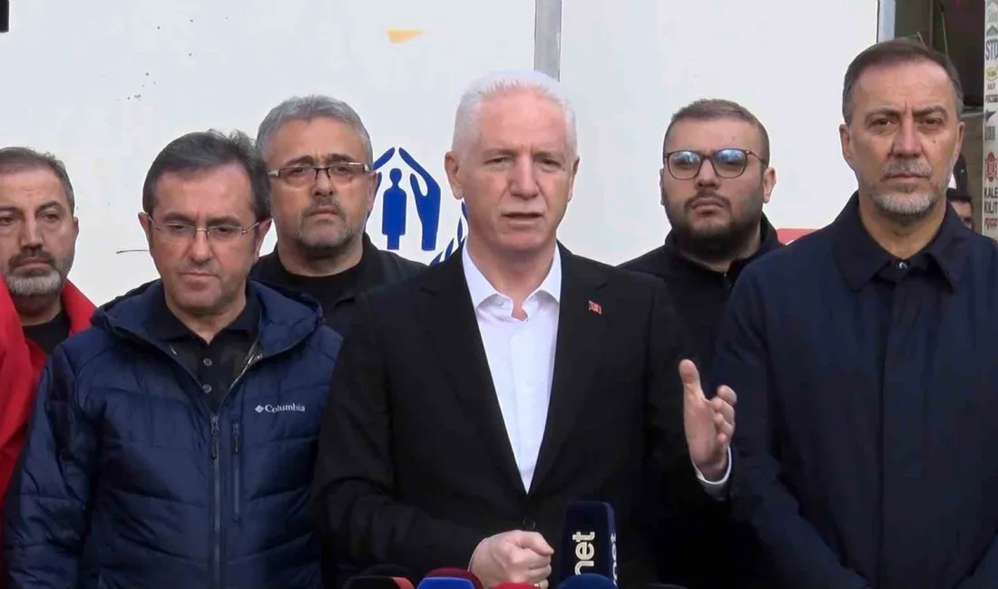İstanbul Valisi Davut Gül, Ayazağa’da yaşanan selde kaybolan 3 kişi